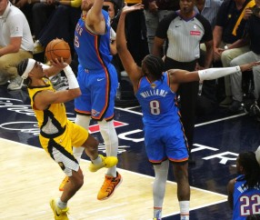 九游娱乐-包含国际比赛日NBA常规赛焦点战，印第安纳步行者刷新队史纪录，更衣室稳定，细节决定成败的词条