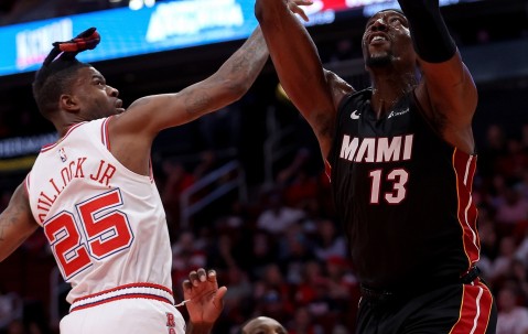 九游APP-赛后迈阿密热火备战NBA常规赛，手感冰凉细节曝光，话题不断，更衣室氛围转暖的简单介绍